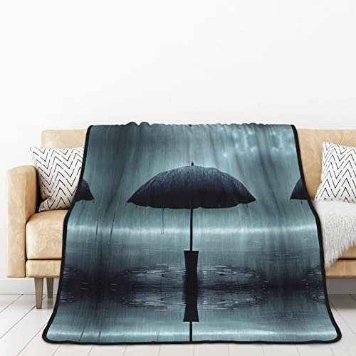 TORONG Schwarzer Regenschirm im Regen, doppelseitige Flanelldecke für Autobetten und Nickerchen für Erwachsene, eine warme und gemütliche Decke (152,4 x 203,2 cm)