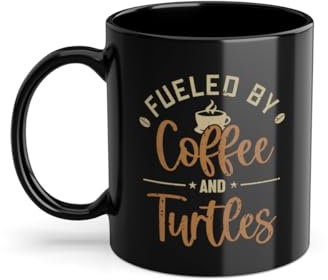 Fueled by Coffee and Turtles 03855W - Tazza da caffè con tartaruga gigante, colore: Nero