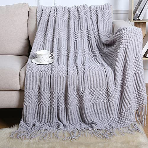 Solide, gemütliche Strickdecke, weiche Acryl-Überwürfe im Bohemian-Stil mit Fransen, dekorative Quasten, leichte Decke für Bett, Sofa, Stuhl, Couch, Schlafzimmer, 130 x 230 cm, Hellgrau