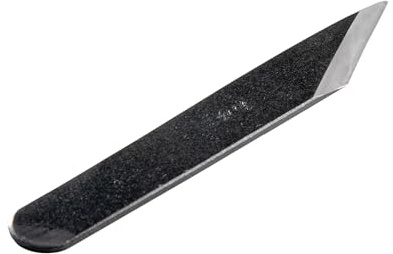 Couteau Wazakura Kiridashi 24 mm, Main droite | Couteau japonais de traçage et de menuiserie | Lame en acier carbone forgée à la main, d’une netteté rasoir | Fabriqué au Japon
