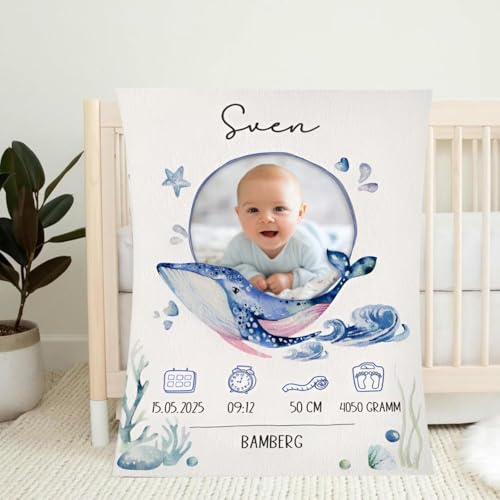 PLYIHE Personalisierte Babydecke mit Foto Namen Geburtsdatum,Baby Kuscheldecke Personalisiert Geschenk zur Geburt,Taufe Geburtstag Kuschelig Weich Baby Decke für Jungen & Mädchen