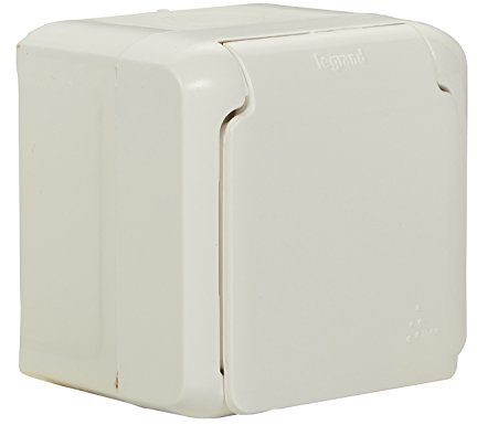 LEGRAND, Feuchtraum-Aufputz-Steckdose IP44 (1-fach), 2-polig mit Schutzkontakt, Kinderschutz & Deckel, zur Montage auf der Wand, 782373