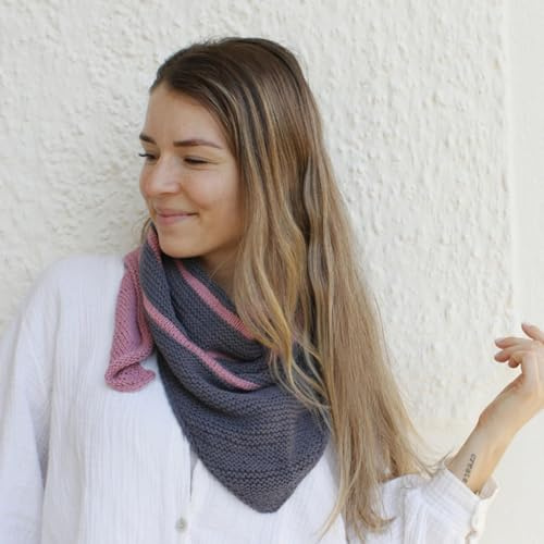 myboshi Strickset Tuch Amsterdam, für Anfänger, inkl. Bambusgarn, Stricknadel, Maschenmarkierer, Wollnadeln, Anleitung, Label, 60% Viskose, 40% Baumwolle, Grau mit Rundstricknadel