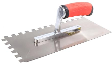 Truelle - dentée, acier carbone, 280 x 125 mm, idéale pour lisser les surfaces dans les constructions et finitions professionnelles. *