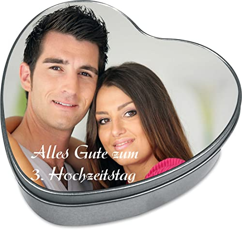 INDIGOS UG - Geschenkdose Herz - individuell bedruckt - personalisiert - mit Foto Bild & Text bedruckt - aus Metall in Herzform - Geschenkidee mit Deckel - Schmuckkiste mit Wunschtext - Blechdose