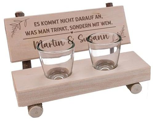 Unikatolo Schnapsbank mit Namen, Es kommt Nicht darauf an, was Man trinkt, sondern mit WEM. Personalisiertes Geschenk für Paare zur Hochzeit/Einzug, Freundschaft, mit 2 Schnapsgläsern