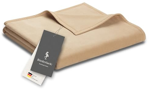 biederlack® flauschig-weiche Kuscheldecke aus Baumwolle und Polyacryl | Made in Germany, Wohndecke aus Baumwolle und Polyacryl, einfarbige Couchdecke, wärmende Decke, OEKO-TEX Made in Green