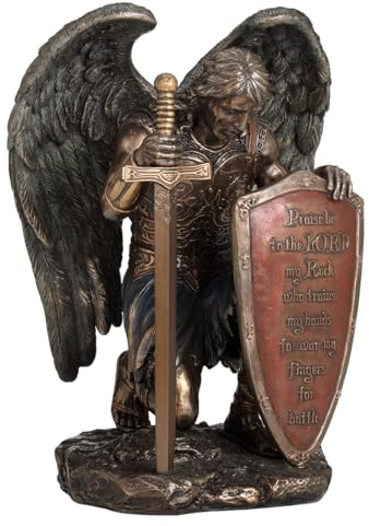 ROCKING GIFTS Figura Decorativa Religiosa, Arcangel San Miguel con Espada y Escudo, Resina Efecto Bronce Antiguo, Escultura Angeles Guardianes, 21 cm
