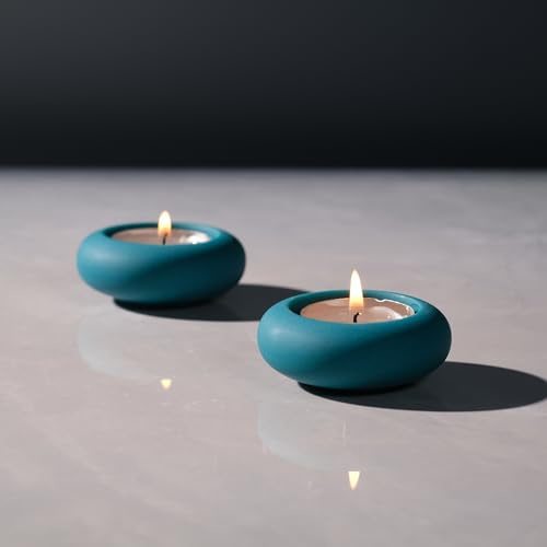 ICNBUYS Lot de 2 photophores décoratifs faits à la main en ciment bleu paon - Décoration d'intérieur pour apaiser l'aspect terreux - Diamètre : 6,6 cm