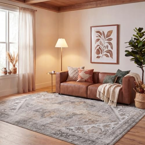 SAFAVIEH Traditionell Teppich für Maschinenwaschbar und rutschfest - Ideal für stark frequentierte Bereiche - Tucson Collection, Kurzer Flor, Beige und Grau, 200 X 300 cm