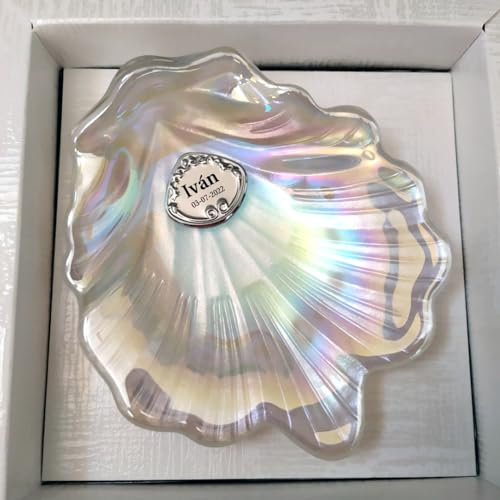 Concha bautizo de cristal nacarado PERSONALIZADA, grabada con laser NOMBRE Y FECHA. Recuerdo de ceremonia de Bautizo. Se sirve en cajita de regalo.