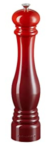 Le Creuset Classic Salzmühle, Groß, Robuster ABS-Kunststoff, Korrosionsbeständig, 518 g, Kirschrot, 96002800060000