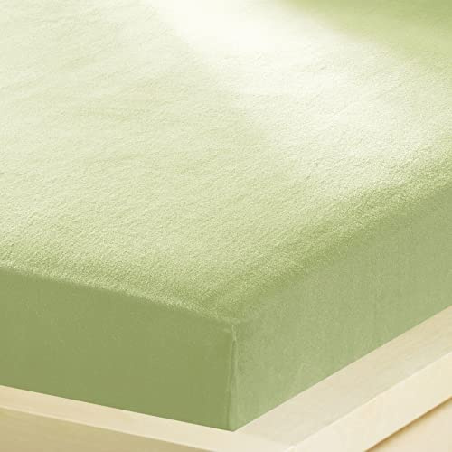 G BETTWARENSHOP – Inkontinenz Spannbettlaken mit Nässeschutz – wasserdicht aus weichem Feinbiber – 2in1 Spannbetttuch & Matratzenschutz 140x200-160x200 cm lindgrün