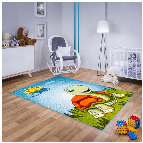 MDEKOR Teppich für Kinderzimmer in Blau, Grün Kinderteppich 140 cm x 190 cm mit Schildkröte Tiere Motiv, Babyteppich für Mädchen und Jungen
