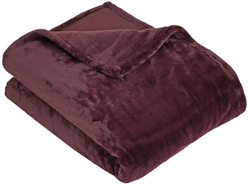 ZOLLNER Kuscheldecke in 150x200 cm - super Flauschige und warme Sofadecke - waschbar bis 60°C - atmungsaktive Mikrofaser in Bordeaux - Hotelqualität - Oeko Tex® Zertifiziert