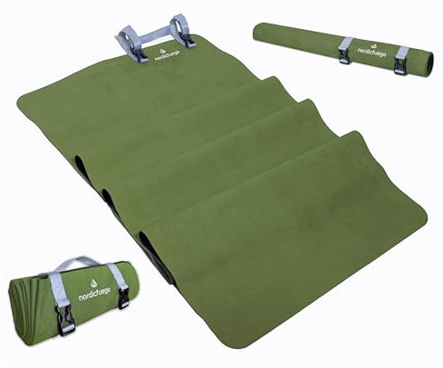 Yogamatte Rutschfest, Faltbar und Dünn mit Tragegurt aus Naturkautschuk | Leicht und Kompakt Travel Yoga Mat | Gymnastikmatte, Fitnessmatte | Yogamatte für Reisen, Fitness | nordicfuego Trefoil Green