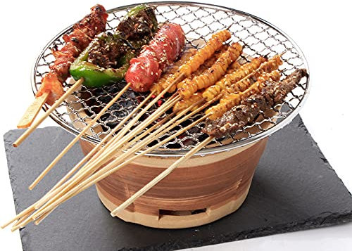 Holzkohlegrill aus Ton, Tischgrill im Freien mit Grillnetz aus Edelstahl, altmodischer Lehmofen für Party-Camping-Picknick-Kohleofen, Braun