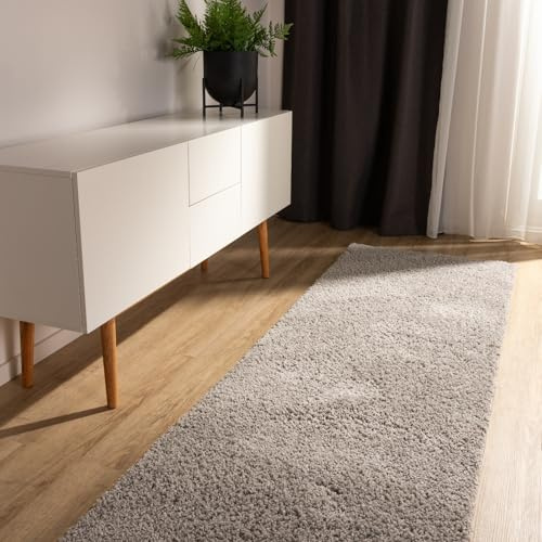 benuta Basic Hochflorteppich Teppich Wohnzimmer Sohari - Hellgrau 70x200 cm - Minimalistischer Look - Weich & Waschbar - Für Schlafzimmer, Flur oder Esszimmer - Geeignet für Fußbodenheizung
