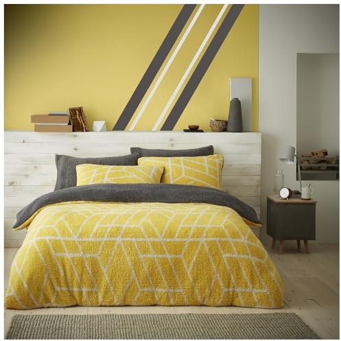 GC GAVENO CAVAILIA Teddy Fleece King Size Bedding Set with Pillowcases, Geometric Shape Thermal Warm & Cosy Soft Plain Reversible Fluffy Fleece Duvet Cover Set, Ochre