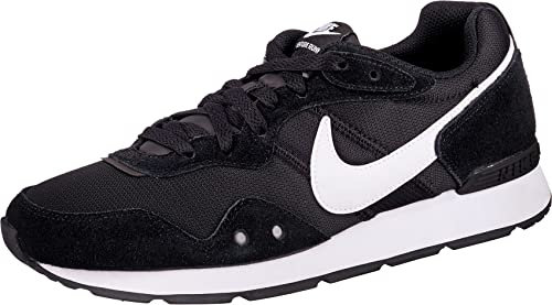 NIKE Venture Runner, Zapatillas de Gimnasia Hombre, Negro Black White Black, 44.5 EU