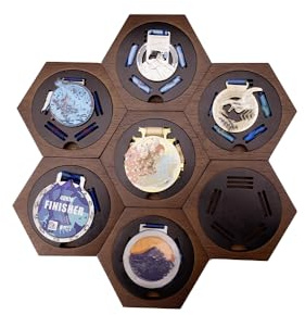 Medaillen-Display-Wandhalter aus Holz, sechseckiges Wabendesign, Magnetisches Aufbewahrungsgehäuse für Sportmedaillen, Leichtathletik, Militär, Spartan, Rennen, Laufen, Marathons (Dunkel)