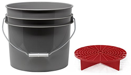 Detailmate® set: 1x US car wash bucket 5 gallons (19L), 1x wash bucket 3.5 gallons (12.5L) and 1x Grit Guard insert in blue, Grit Guard Eimer Einsatz Rot, Wasch Eimer 3,5 Gallonen (12,5L) grey