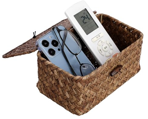 IGNPION Canasta de almacenamiento de escritorio de junco marino con tapa, pequeña cesta de mimbre para llaves de entrada, caja organizadora de baño, caja decorativa de granja, almacenamiento multiusos