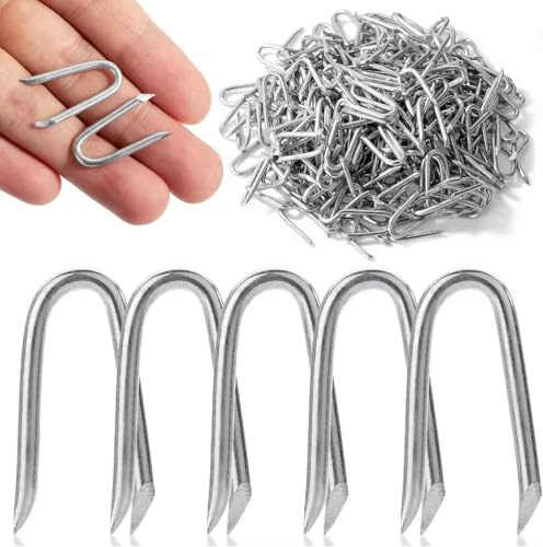 TRAE Steel Wire Fencing Staples (250 pcs) 0.98 inch Galvanized U-Shaped Fasteners Nails for Wire Mesh and Woven Fencing
