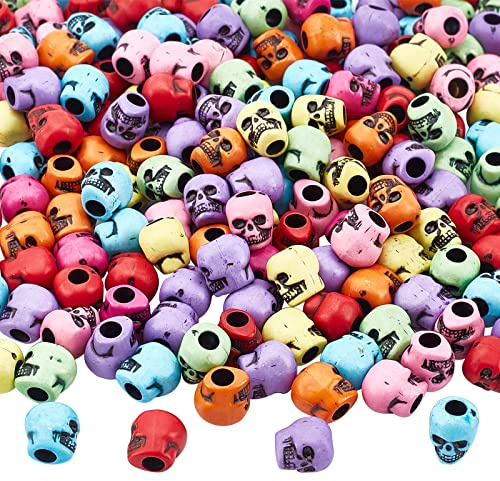 NBEADS 200 Stück Totenkopf-Acrylperlen, Bunte Undurchsichtige Perlen Skelettkopf Perlen Abstandshalter Lose Perlen Für Halloween Tag Der Toten Schmuckherstellung Bastelprojekte, Gemischte Farbe