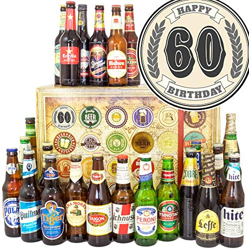 Bierbox 24x Biere aus Aller Welt - Biergeschenk zum 60. Geburtstag | Internationales Bier Set mit 24 Sorten, Bierbuch und Verkostungsbogen - Ideal als Adventskalender oder Geburtstagsgeschenk
