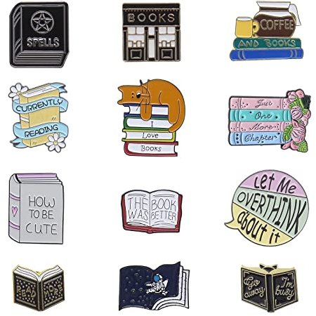 The Lord of the Tools 12pcs süße Emaille Anstecknadeln Sets Cartoon Buch Broschen Anstecknadeln für Kleidung Taschen Rucksäcke Jacken Hut Party Favors Dekoration
