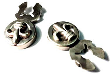 1 COPPIA COPRIBOTTONI 18 MM giglio fiorentino SCEGLI COLORE METALLO artigianale COPRI BOTTONI PER CAMICIE DONNA O POLSINI BIJOUX UOMO IN OMAGGIO PORTACHIAVI