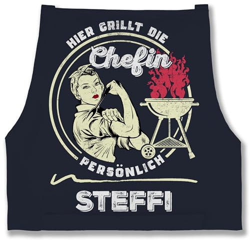 Schürze - Grillschürze Damen - Hier grillt die Chefin persönlich mit Namen I Geschenk Grillen Frauen - 85x69 - Navy Blau - grillschürzen für