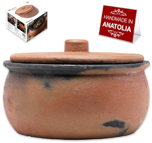 Hakan Efes Clay Pot with Cover, JUMBO 5.7 Quarts Clay Pot for Cooking, Unglazed Twice Baked Terracotta Traditional Moroccan Roaster Casserole for Stovetop, Earthenware with Lid, 182.6 oz (5.4 L)