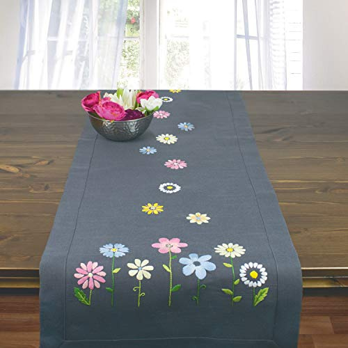 Stickpackung Blümchen, Tischläufer Set vorgezeichnet zum Sticken, Stickset mit Plattstich und Stielstich zum Selbersticken