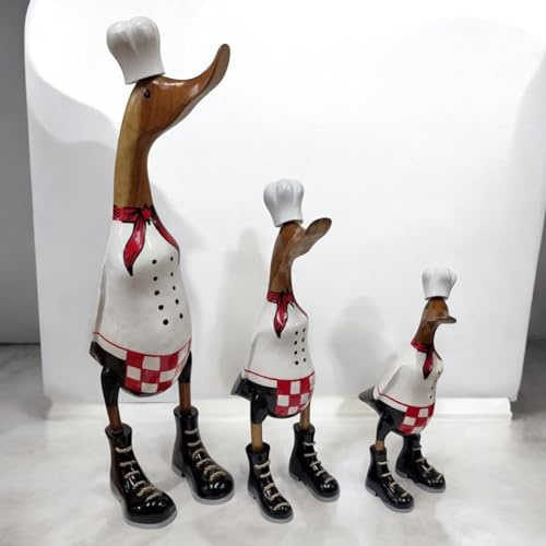 Kinaree Deko Ente aus Holz – Handgeschnitzt im Koch-Outfit – Küchenfigur mit Mütze und Schürze – Lustige Holzfigur als Geschenk oder Küchen-Dekoration, sowie für Gaststätten (M: 36x10x16cm)