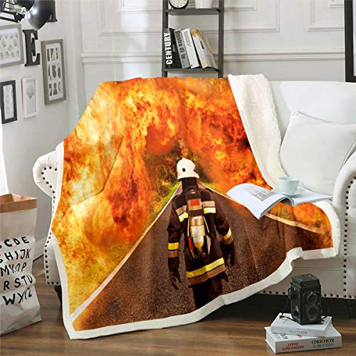 Loussiesd Feuerwehrmann Kuscheldecke Feuerwehrmann Bedruckte Decke für Sofa Couch Bett Brennendes Feuer Fleece Wohndecke Feuerwehr Held Warm Couchdecke Raumdekor Plüsch Flanell Fleecedecke 150x200cm