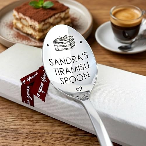 Personalisierter Tiramisu Löffel mit Gravur - Individuelles Geschenk für Frauen & Naschkatzen - Dessertlöffel mit Namen & Wunschtext - Silberner Edelstahl - Edle Geschenkidee für Tiramisu-Liebhaber