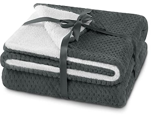 AmeliaHome Couverture Douillette 170 x 210 cm - Aspect Peau d'agneau Sherpa - Anthracite