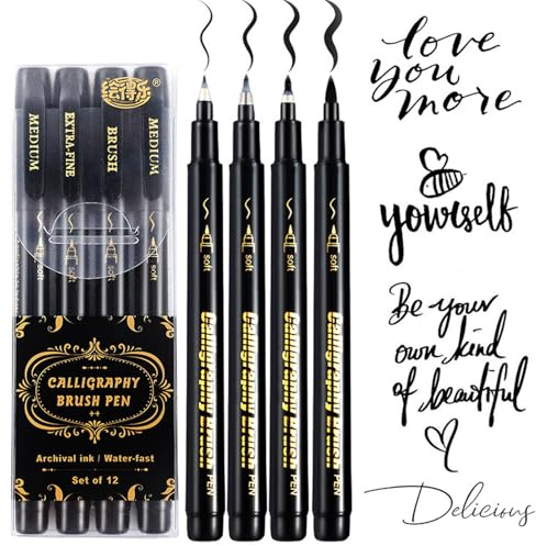 Nurila Name Kalligraphie-Stift, 4 Stück Kalligraphie-Kugelschreiber, nachfüllbar, 4 Größen, schwarzer Faserschreiber für Anfänger, Übung, Lettering, Unterschrift, DIY-Kreation, Geschenke, Scrapbook