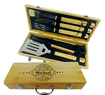 Ensemble de Couverts Personnalisé pour Grill en Acier Inoxydable - Monogramme | Boîtier de Grill 5 pièces | Kit Barbecue | Cadeau Anniversaire Homme | Accessoires pour Barbecue par Algis Crafts