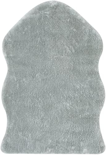 andiamo Teppich Lambskin - Kunstfell - flauschiger Teppich Schlafzimmer - geeignet als Bettvorleger Schlafzimmer oder als Fellteppich Wohnzimmer - Lammfellimitat pflegeleicht 55 x 80 cm hellgrau