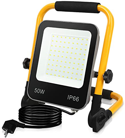 Ikodm Faretto LED da Cantiere, 50W Super luminoso Faro LED 5100LM 6000K Bianca Lampada da Lavoro con staffa pieghevole, Impermeabile IP66 Ideale per cantiere edile officina (3M Cavo con Spina)