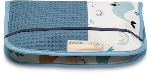 ULLENBOOM Windeltasche für unterwegs - Mit Reißverschluss & Gummiband | Wickeltasche für bis zu 3 Windeln, Feuchttücher & weiteres Zubehör, Extra schmal für Unterwegs, Made in EU