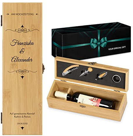 Maverton Weinbox für 0,7L Weinflasche - Wein Holzbox personalisiert + 4er Weinzubehör - Weinset Weinkiste - aus Bambus - Braun - Geschenk zum Hochzeitstag Paare - Auf gemeinsame Abende