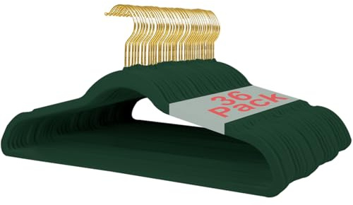 Wellong Paquete de 36 perchas de terciopelo para ropa, 45 cm, antideslizantes, para faldas y vestidos, con muescas en los hombros, ahorro de espacio para adultos, color verde oscuro con gancho dorado