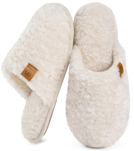 EverFoams Women's Slippers Cosy Fuzzy Faux Alpine Shearling House Shoes Ladies' Memory Foam Slip-ons with Lightweight Non-slip Sole Cream White, 7-8 UK