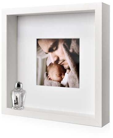 Generico Cornice Sacra con LA TUA FOTO personalizzata e benedetta 27x27 cm – Include una bottiglietta di acqua di Lourdes, scegli la misura e carica l'immagine