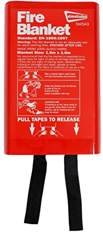 Streetwize - One Size | Wall Mounted | Fully Fibreglass Fire Blanket | Emergency Fire Blanket | Flame Suppression | 1m x1 m | School, Businesses, Home | SWSA3