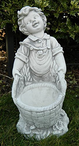 JS Garten Deko Skulptur aus Beton Figur Junge mit Pflanzkorb H 45 cm Dekofigur und Gartenskulptur
